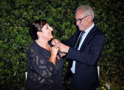 Lions Club Santa Teresa di Riva, Santina Intersimone nuova presidente per l’anno sociale 2026-27, succede a Salvatore Parlato. Celebrata la XXII Charter Night.